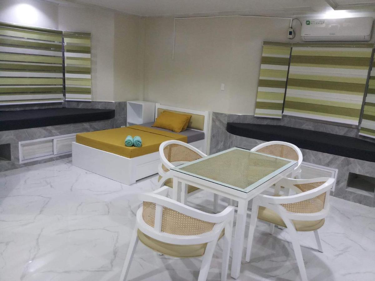 Michaels Homestay - Farm Villa Nr Patar Beach & Bolinao Falls Extérieur photo