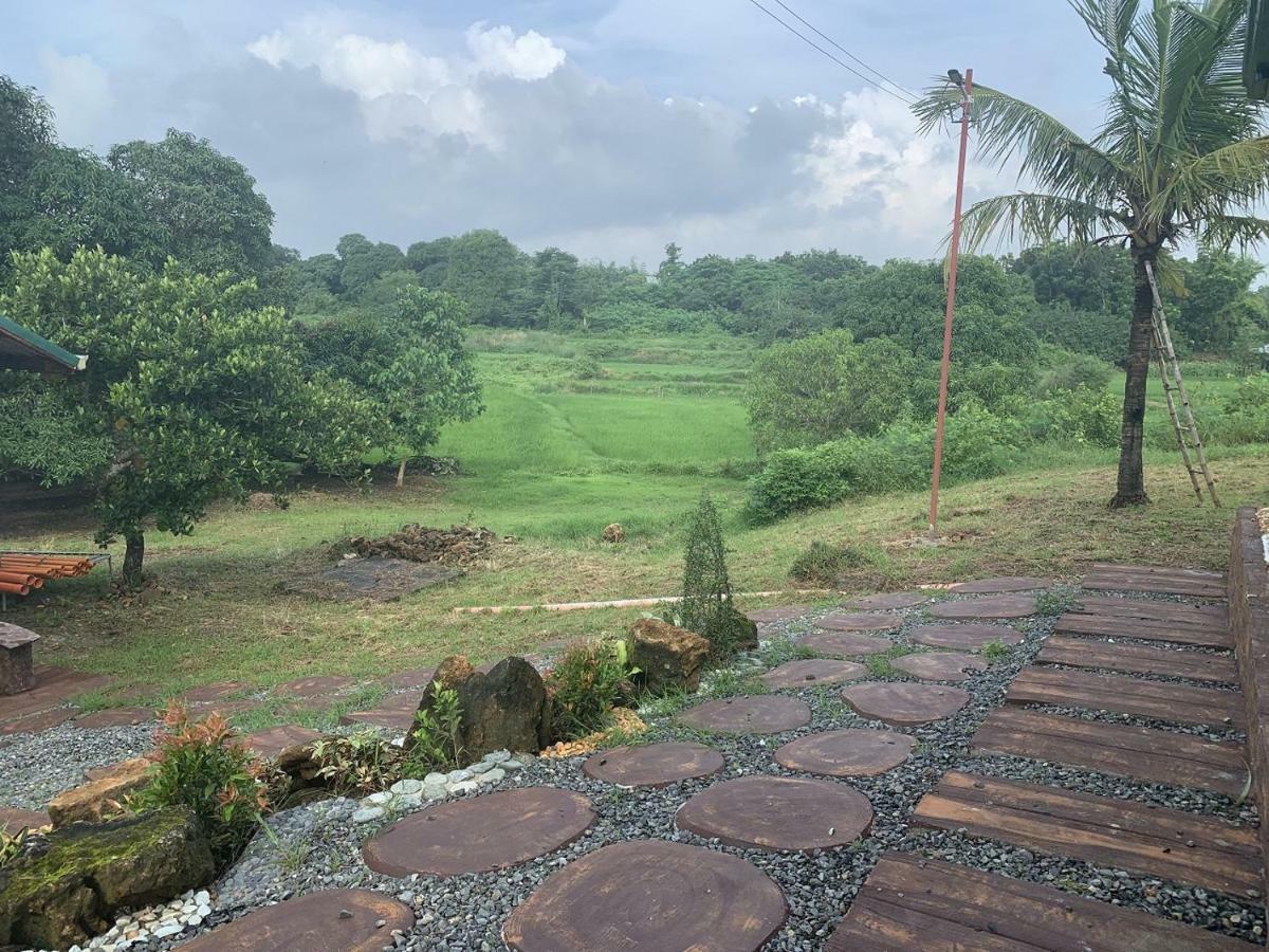 Michaels Homestay - Farm Villa Nr Patar Beach & Bolinao Falls Extérieur photo