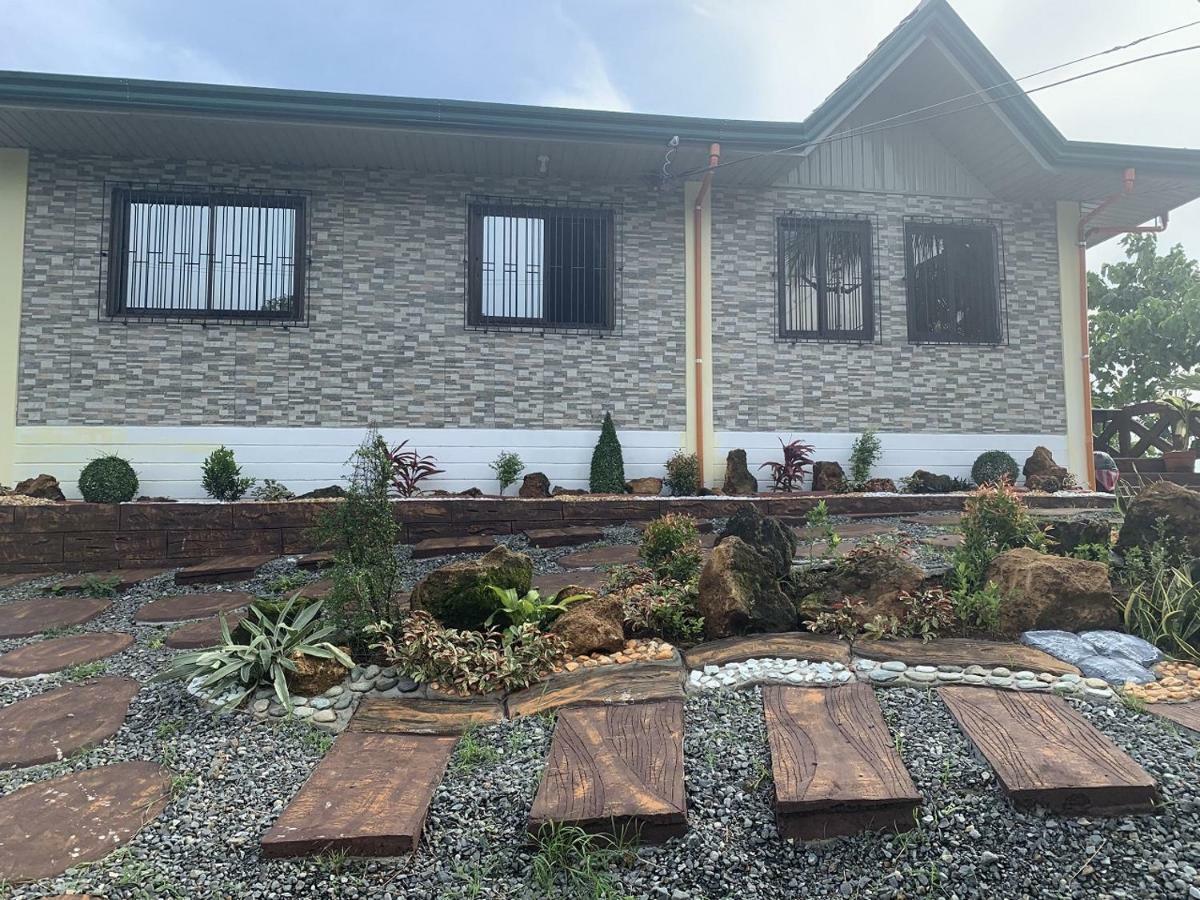 Michaels Homestay - Farm Villa Nr Patar Beach & Bolinao Falls Extérieur photo