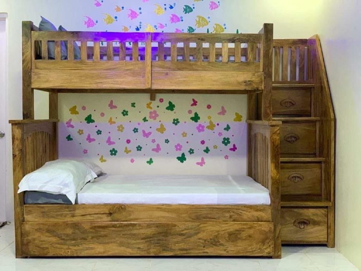 Michaels Homestay - Farm Villa Nr Patar Beach & Bolinao Falls Extérieur photo